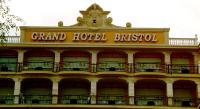 small-stemma-bristol-posato1.jpg 6118,0 K